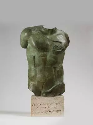 igor-mitoraj-persee-bronze