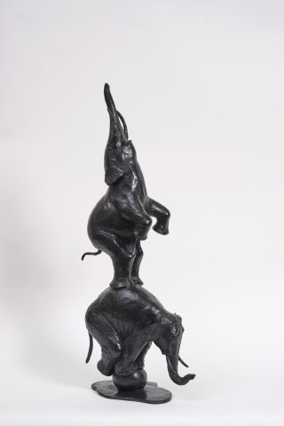 jorge-borras-équilibre-incroyable-sculpture-vente-estimation