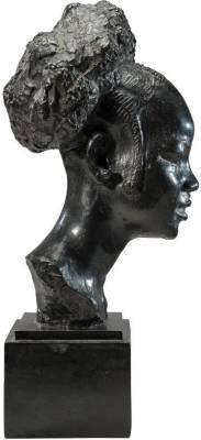 Anna Quinquaud, une sculptrice en Afrique