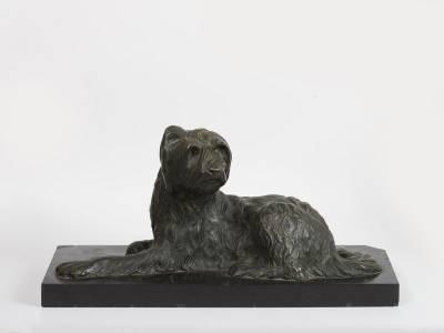 Georges Lavroff, chien assis, bronze