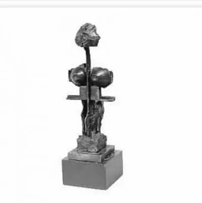 antoni-clave-statuette